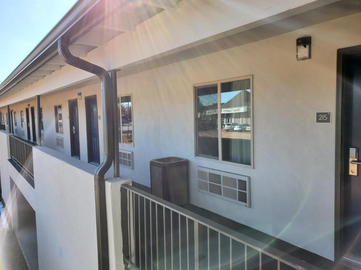 6-show Low, Az Hotel